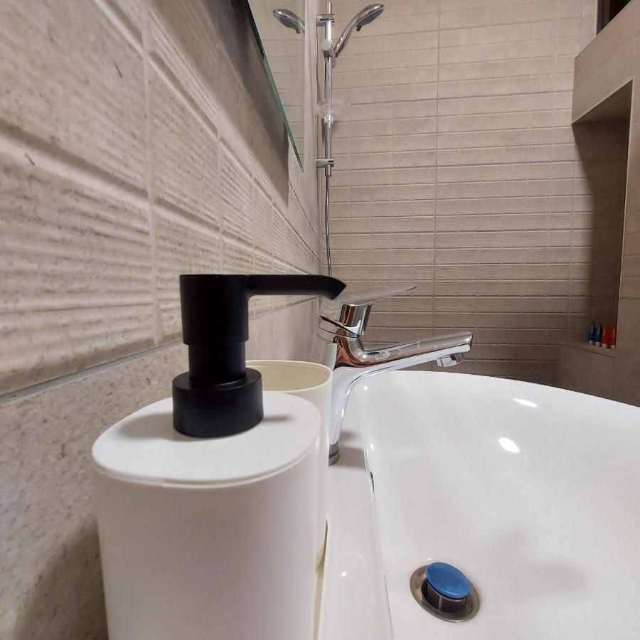 Coco Guesthouse Madaba Buitenkant foto